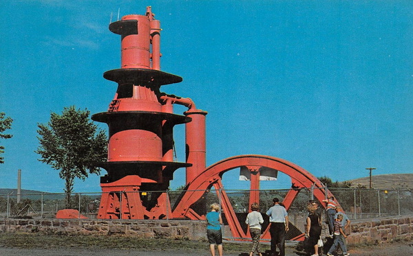 Iron Mountain Iron Mine - Old Postcard View (newer photo)